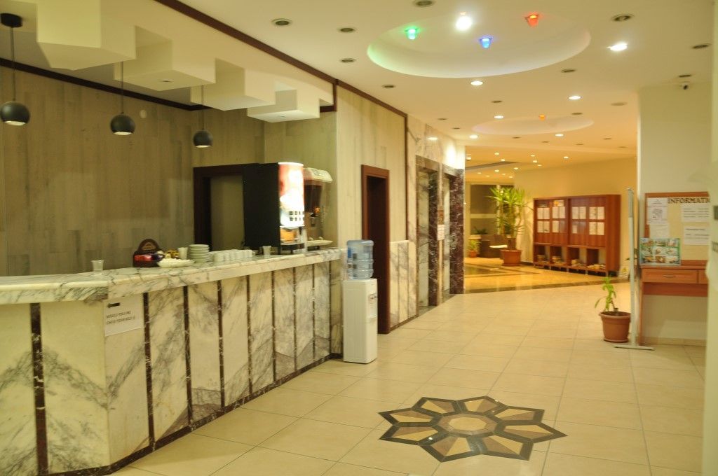 Grand Ati̇Lla Hotel アランヤ エクステリア 写真