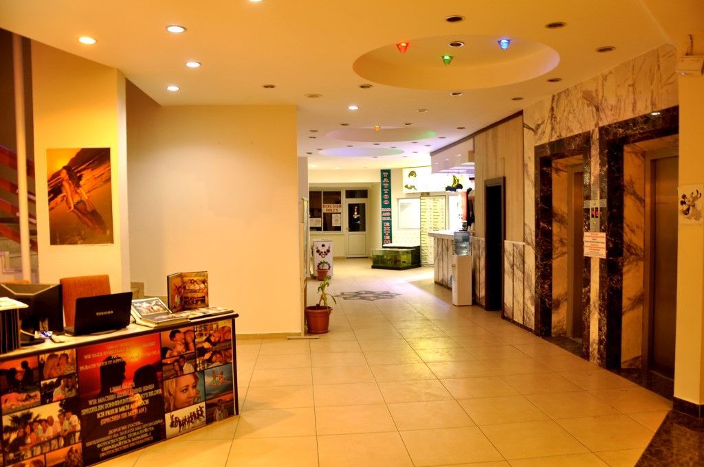 Grand Ati̇Lla Hotel アランヤ エクステリア 写真